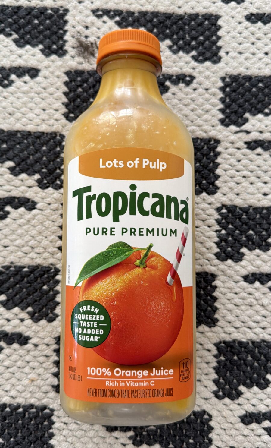 Tropicana Orange Juice No Pulp 32 fl oz — Front view