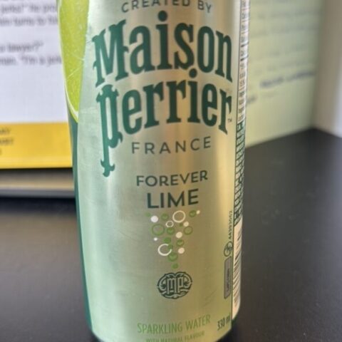 Perrier Sparkling Mineral Water Lime 11.15 fl oz — front of pack