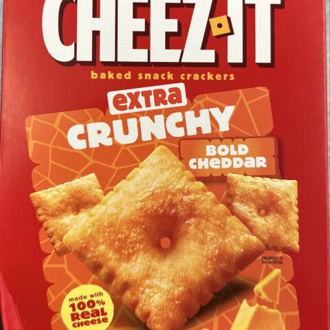 Cheez-It Baked Snack Crackers Extra Toasty 12.4 oz — front of pack