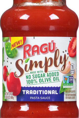 Ragú Pasta Sauce Simply Traditional 24 oz — front of pack