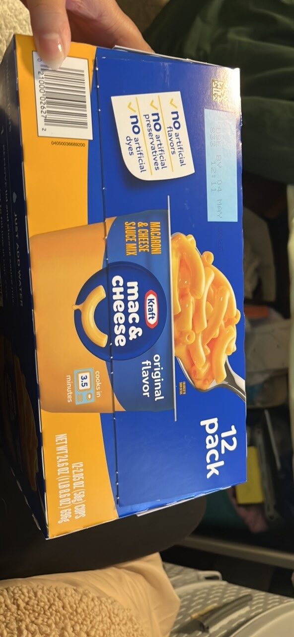 Kraft Macaroni & Cheese Three Cheese 4-Pack — Front view