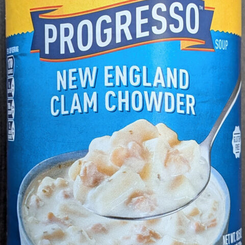 Progresso Traditional Soup New England Clam Chowder 18.5 oz — front of pack