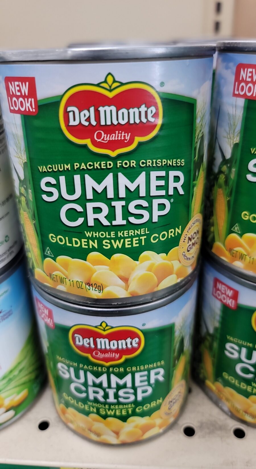 Del Monte Canned Vegetables Sweet Corn 14.5 oz — Front view