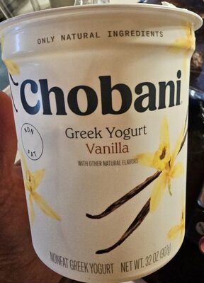 Chobani Greek Yogurt Vanilla 5.3 oz — front of pack