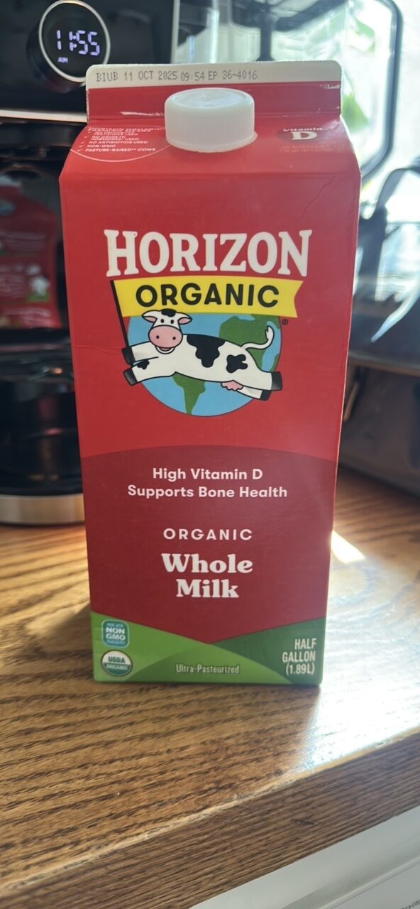 Horizon Organic Milk Whole 32 fl oz — Front view
