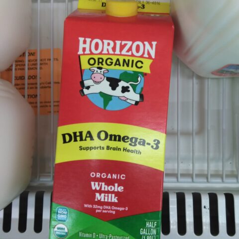 Horizon Organic Milk Whole 12-Pack — front of pack