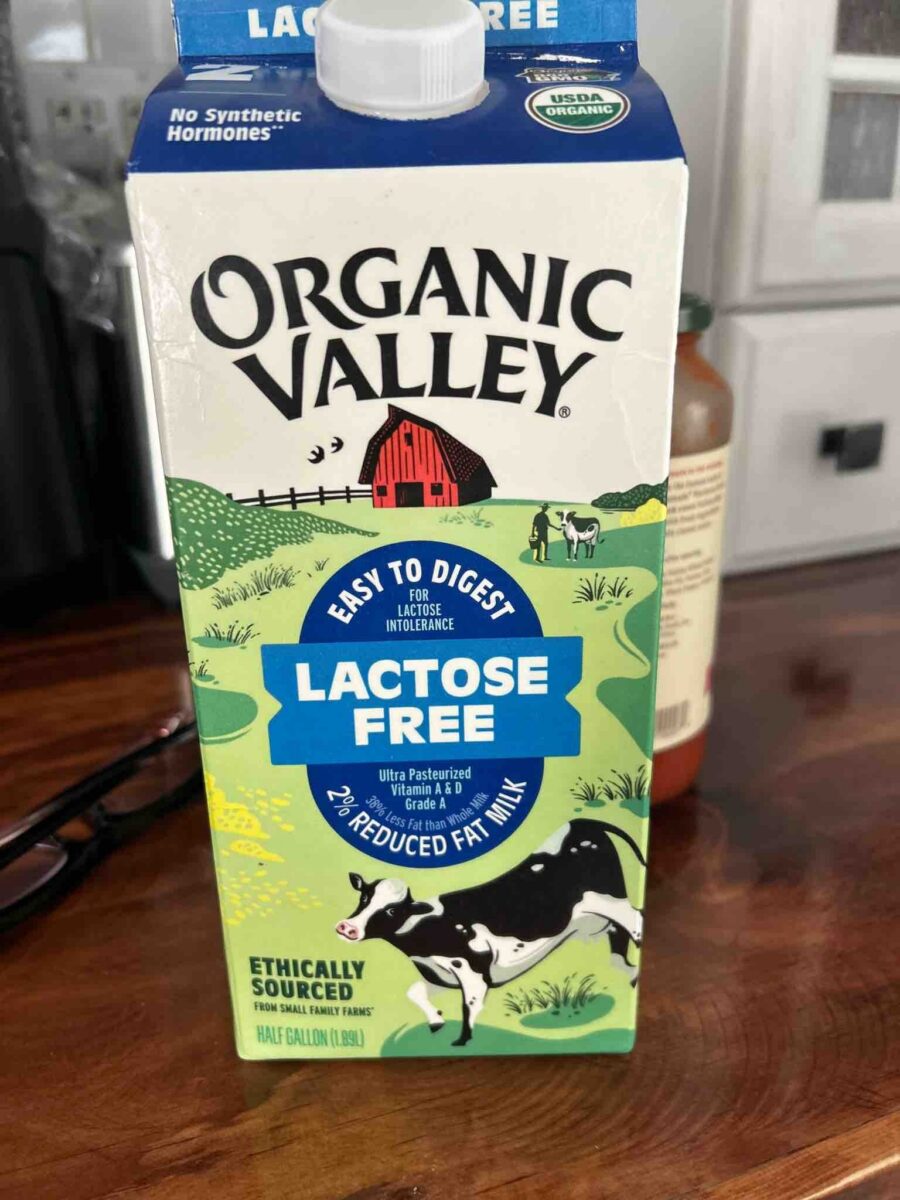 Organic Valley Organic Milk 2 Percent 32 fl oz — Front view