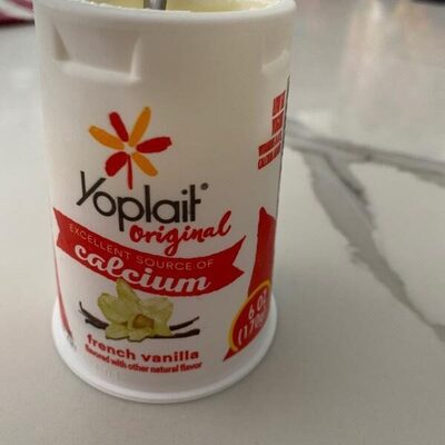 Yoplait Original Yogurt French Vanilla 8-Pack — front of pack