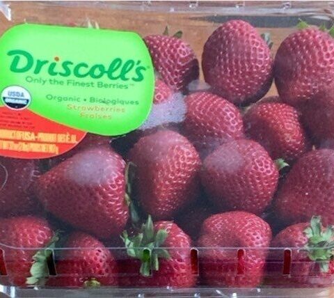 Driscoll’s Strawberries Fresh 16 oz — front of pack