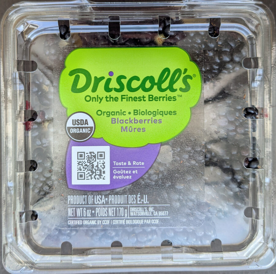 Driscoll’s Strawberries Organic 2 lb — Front view