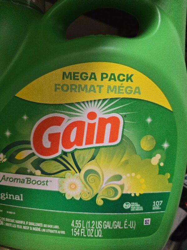 Gain Laundry Detergent Island Fresh 46 fl oz — Front view