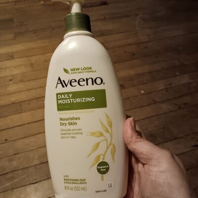 Aveeno Daily Moisturizing Lotion Sheer Hydration 2-Pack — front of pack