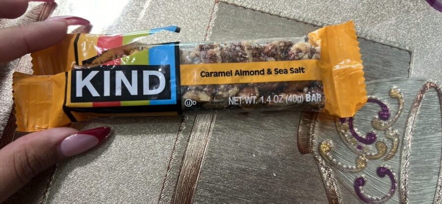 KIND Snack Bars Caramel Almond & Sea Salt 12-Count — Front view