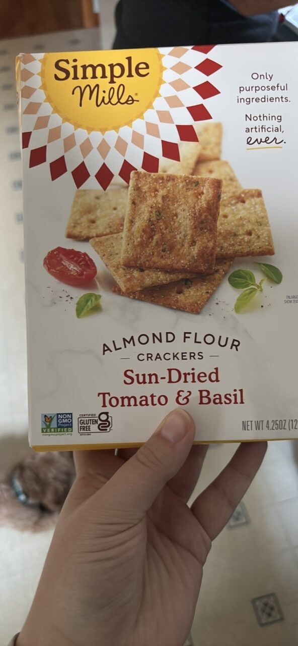 Simple Mills Almond Flour Crackers Sun-Dried Tomato Basil 4.25 oz — Front view
